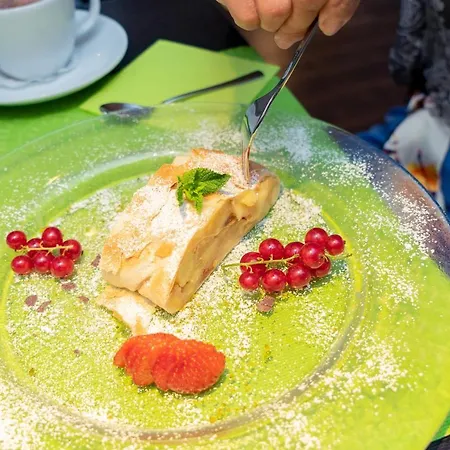 Aktiv Saechsische Schweiz 3* Пирна