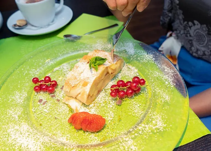 Aktiv Saechsische Schweiz 3* بيرنا