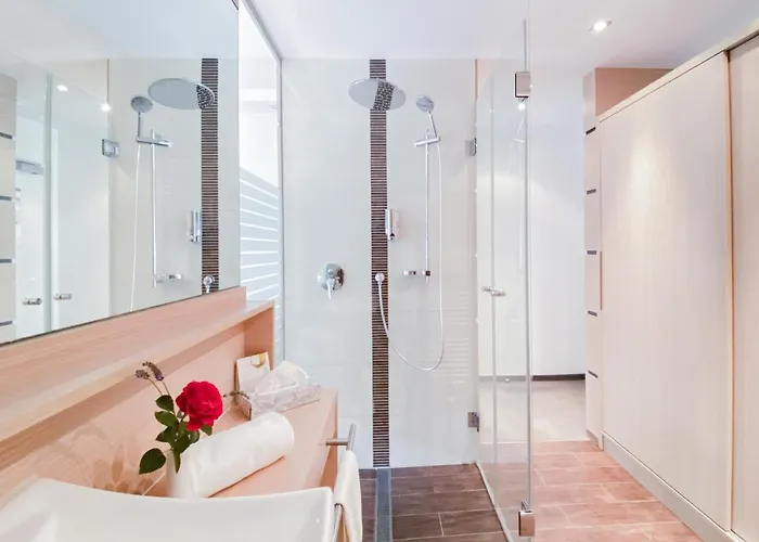 Aktiv Saechsische Schweiz فندق بيرنا